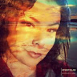 Meet your Posher, Elvia